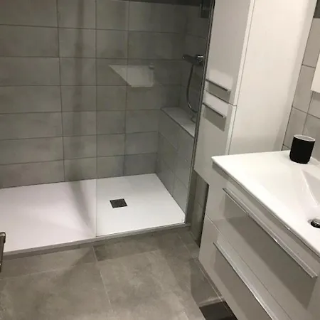T2 Climatise Au Centre Du Lavandou, Terrasse, Prox. - Fr-1-308-123 * Le Lavandou